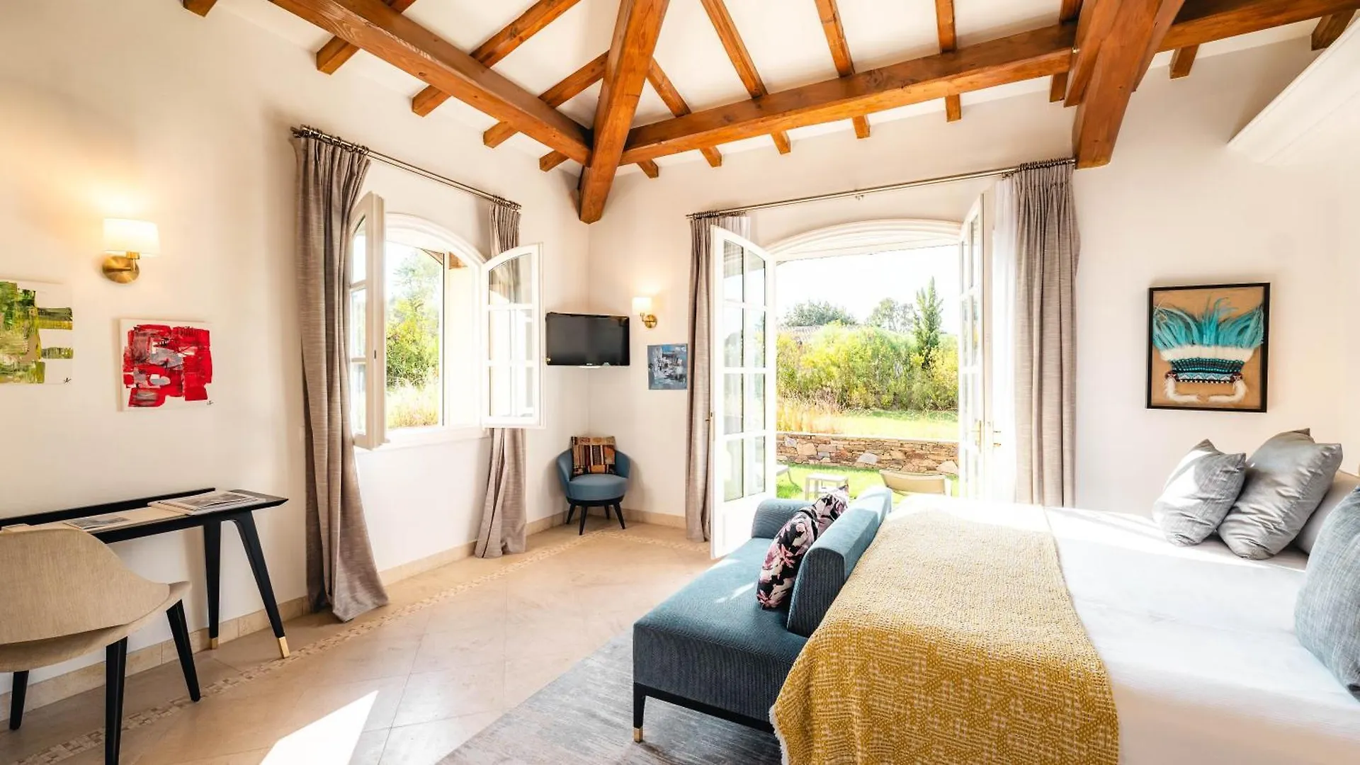Domaine De L'Astragale Hotel Gassin